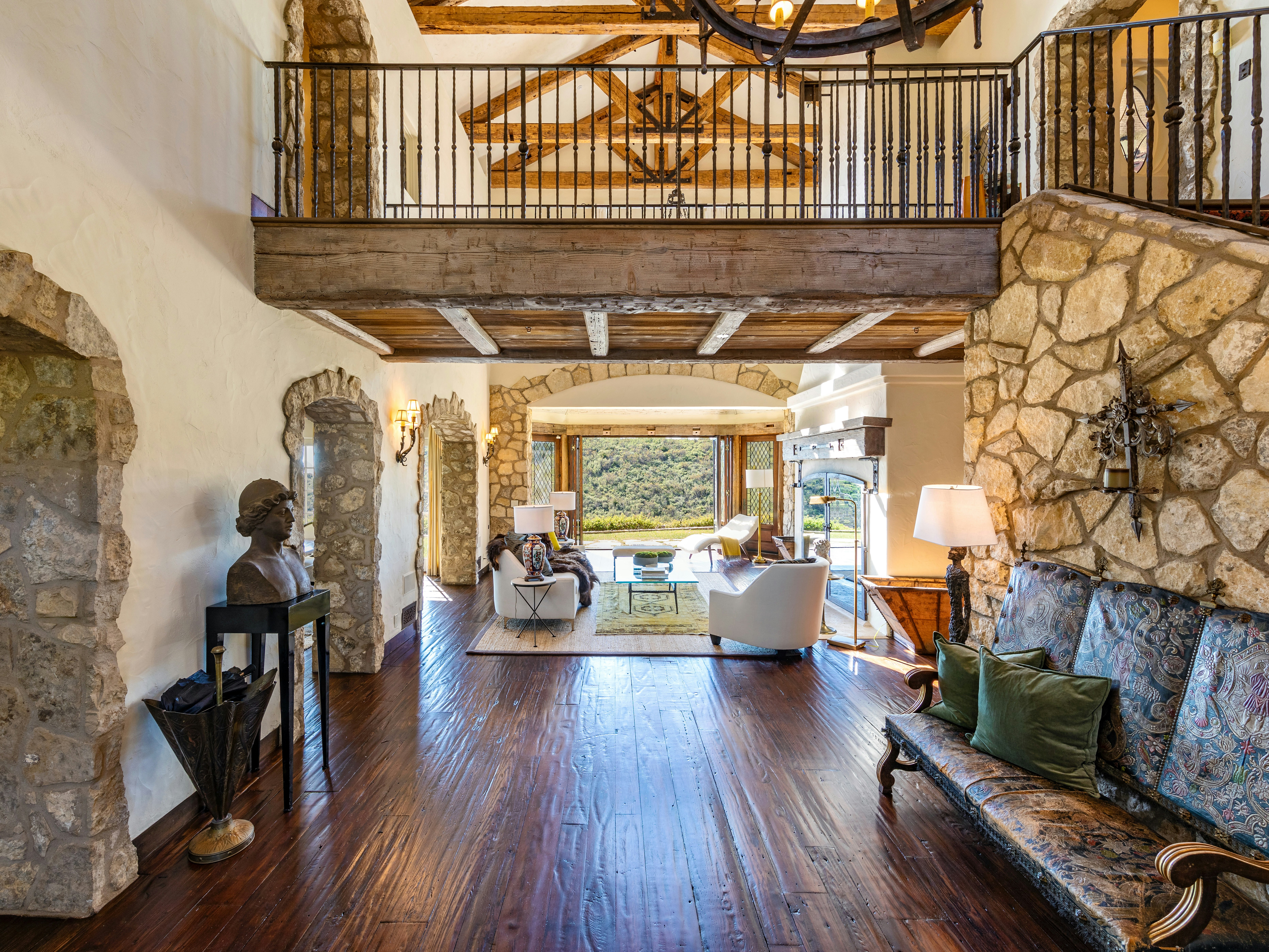 Mel Gibson Lists His Extravagant Malibu Mansion For $14.5M - Dwell