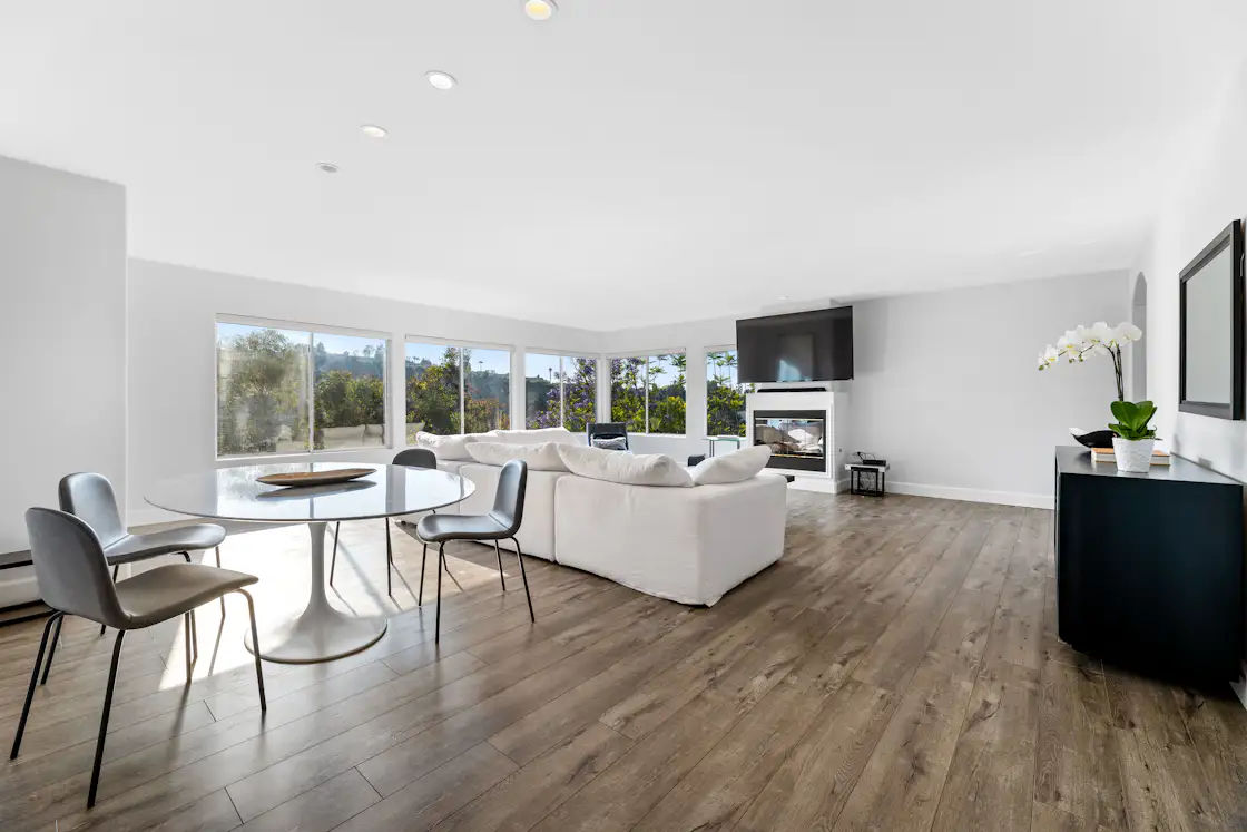 One of Richard Neutra’s Stilt Homes in L.A. Hits the Market at 1.4M