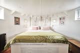 Gosport houseboat bedroom
