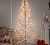 Tired of the Traditional Christmas Tree? Here Are 15 Festive Alternatives - Photo 6 of 15 - 