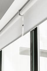 J Geiger revolutionized motorized window shades with a unique fascia-free design. Patented brackets conceal wires and screws for a streamlined look. A coupler bracket (pictured here) can be used to power multiple shades with a single shade motor. Additional hardware options can be configured in various ways to suit unique architecture.