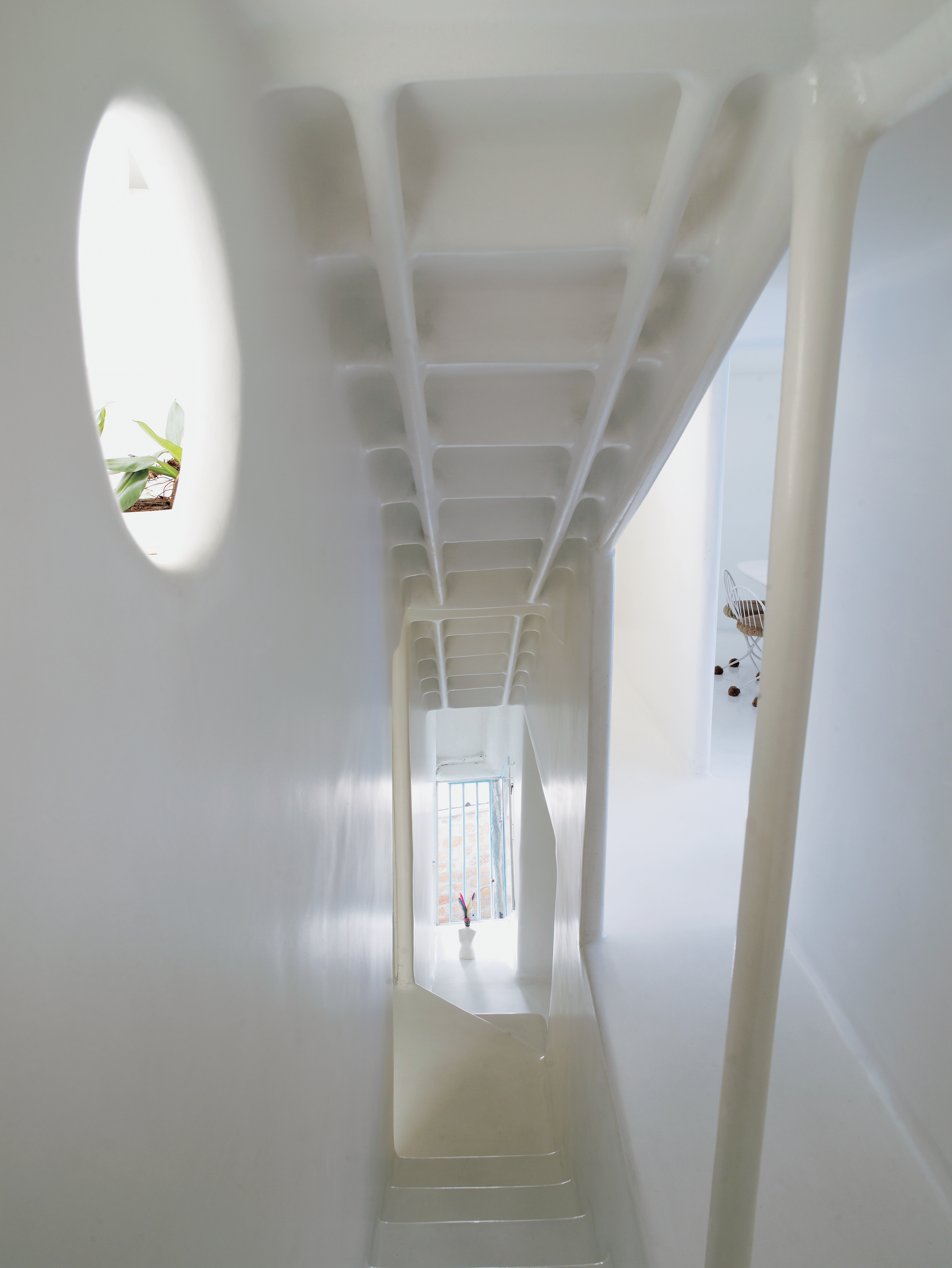 Casa Bola by Eduardo Longo - Dwell