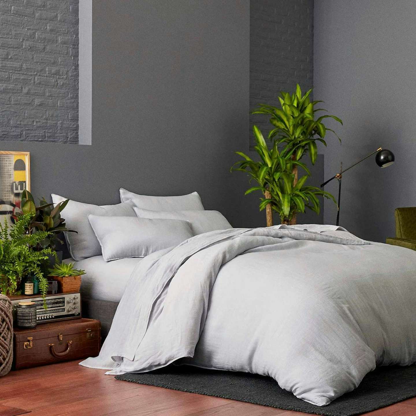 brooklinen-linen-duvet-cover-by-brooklinen-dwell