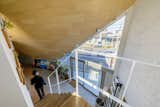 A Japanese Painter’s Wedge-Shaped Home Tucks its Living Space Behind a Gallery Wall - Photo 6 of 10 - 