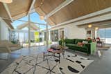 Before & After: Another A. Quincy Jones Eichler Is Returned to its Former Glory in Oakland