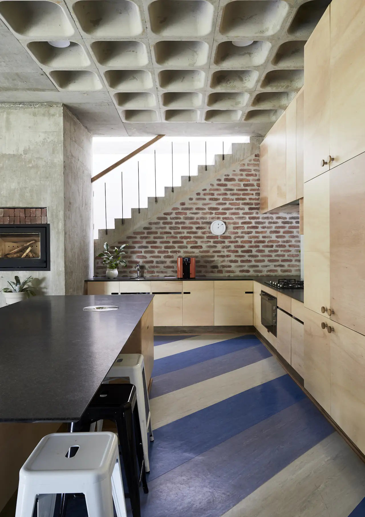 Photo 12 of 17 in Top 9 Kitchens of 2020 from An Architect’s South ...