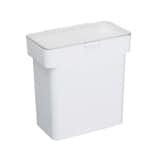 Yamazaki Home Airtight Food Container With Measuring Cup