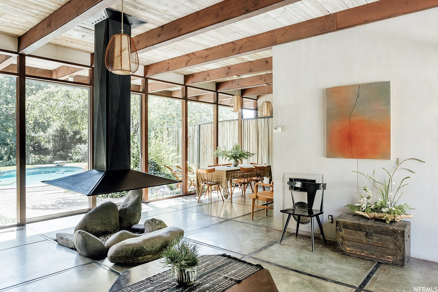 This Tranquil, Japanese-Inspired Midcentury Home Asks $1.2M - Dwell