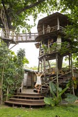 Aamion and Daize Goodwin’s radical, triple-decker digs in Hanalei, Kauai, can best be described as "Peter Pan" meets "Swiss Family Robinson."