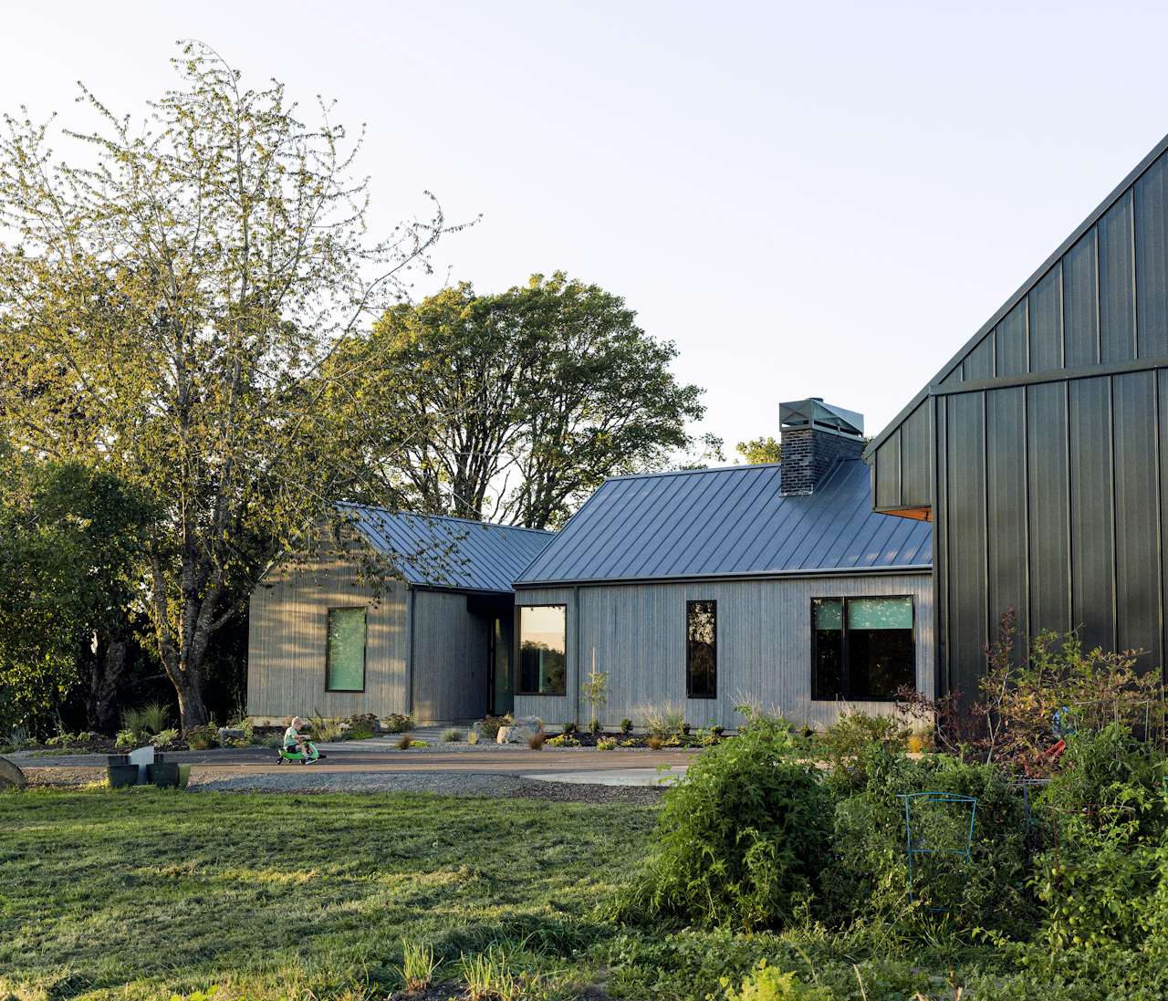 Photo 1 of 17 in An Unfussy, Gable Residence in Oregon Gives One Family ...