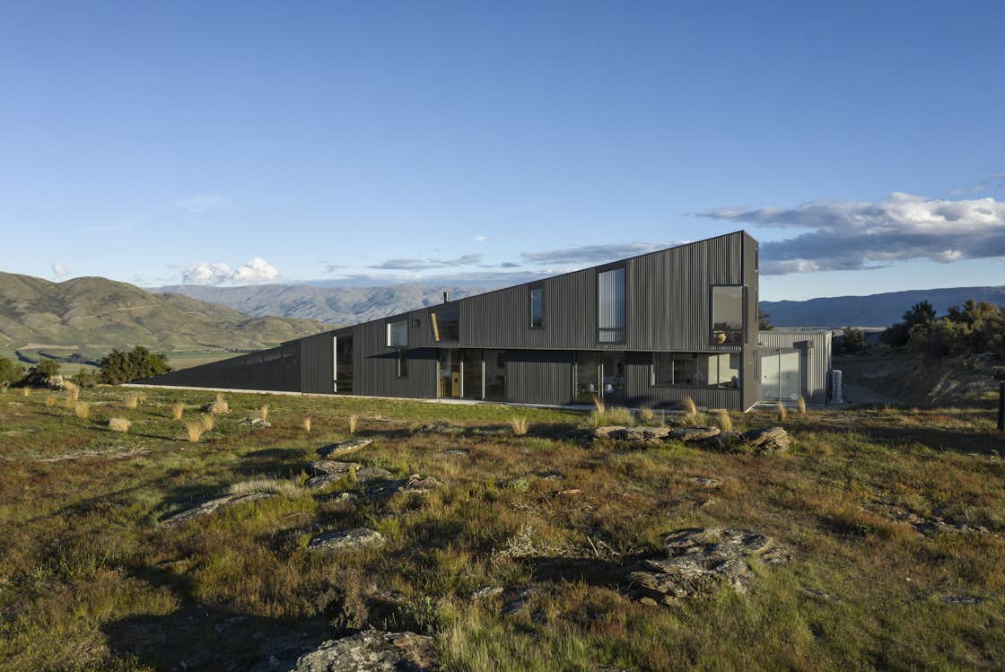Wanaka Wedge House by Actual Architectural Company Dwell
