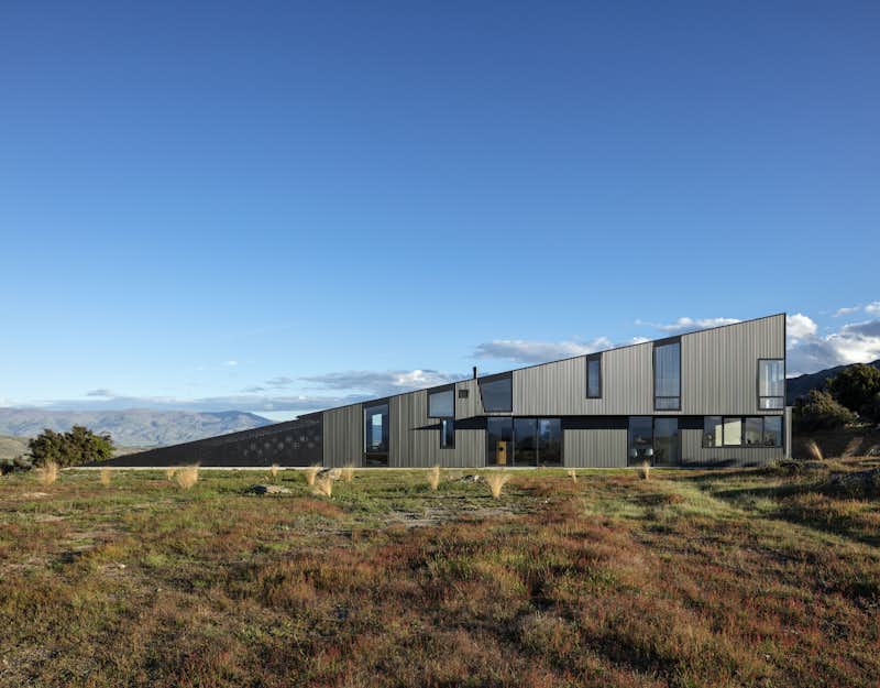 Wanaka Wedge House by Actual Architectural Company Dwell