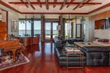  Photo 2 of 10 in A Polished, Midcentury-Inspired Abode Asks $7M in Tampa, FL