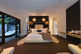 A Modern Home in Queensland Promoting Indoor-Outdoor Living Seeks $1.8M - Photo 6 of 10 - 