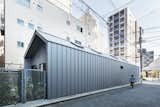 A Compact, Steel-Clad Home Slots Into a Narrow Lot in Osaka, Japan - Photo 10 of 14 - 