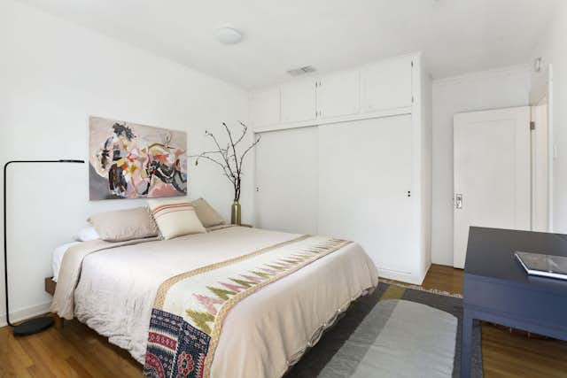 Photo 8 of 16 in A Thoughtfully Renovated 1920s Home Seeks $1.5M in Los ...