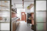 A Deteriorating 1950s Apartment in São Paulo Gets Revamped and Greened-Up - Photo 5 of 14 - 