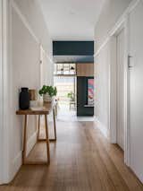 An Angled Expansion Gives a Bungalow in Melbourne an Open-Air Slant - Photo 1 of 14 - 