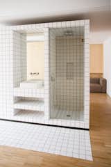 This Tiny Apartment in Madrid Takes a Radical Approach to Saving Space - Photo 4 of 9 - 