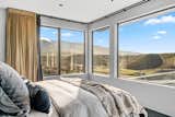 A Sun-Kissed Home Hits the Market in Otago, New Zealand - Photo 8 of 10 - 