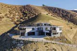 A Sun-Kissed Home Hits the Market in Otago, New Zealand - Photo 10 of 10 - 