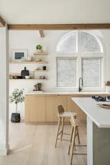 A Sparkling Kitchen Renovation Hits the Reset Button on an ’80s Home in New York - Photo 7 of 12 - 