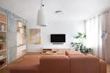 A Brutalist ’60s Apartment Gets a Bright and Airy Makeover - Photo 12 of 15 - 