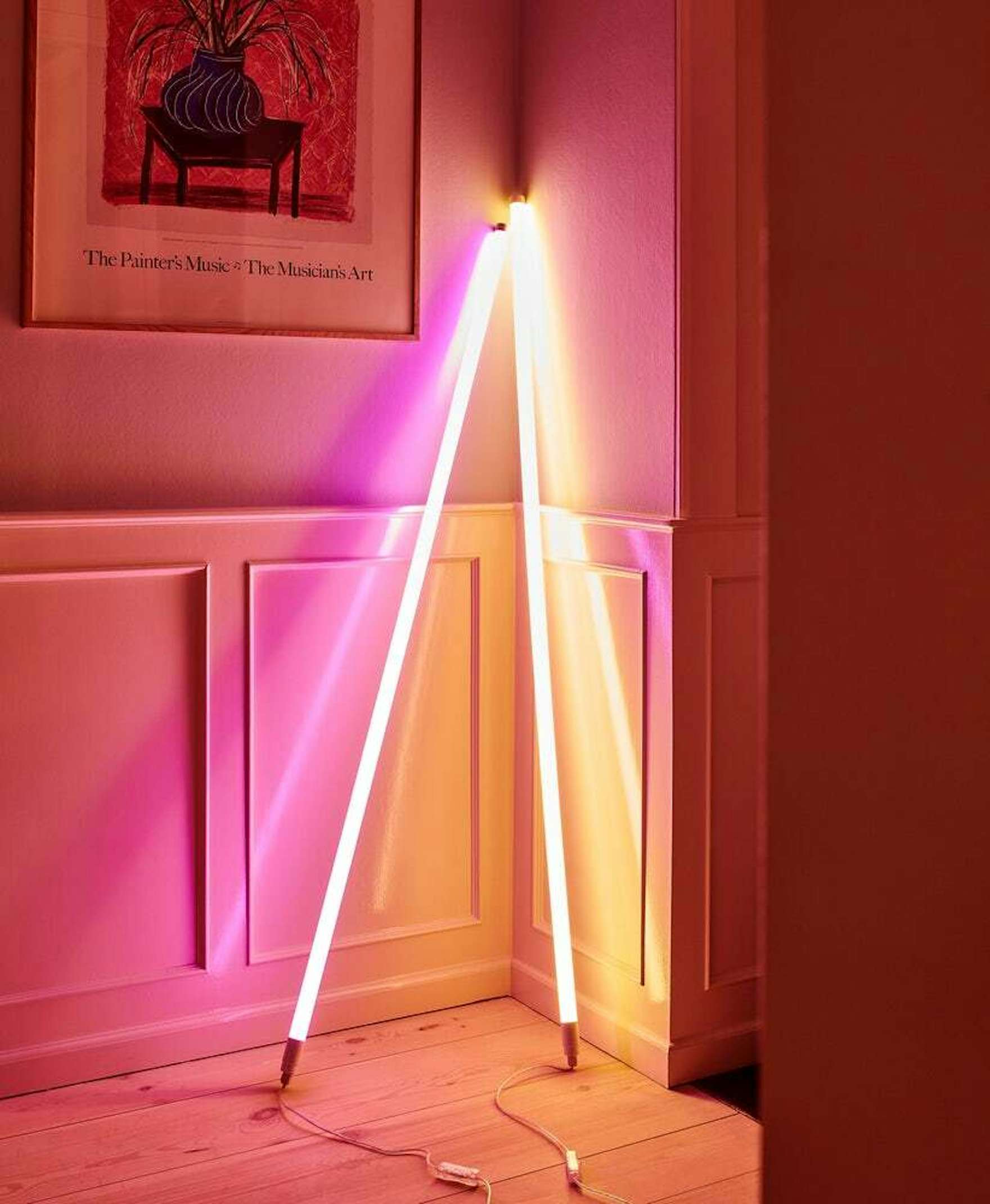 hay-neon-tube-led-dwell