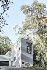 A Brutalist-Inspired Home in Australia Maintains a Breezy Connection to the Bush - Photo 2 of 20 - 