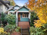  Photo 1 of 31 in A Craftsman Built in 1900 Just Hit the Market for $1.2M in Portland