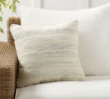 Seneca Indoor/Outdoor Textured Pillow