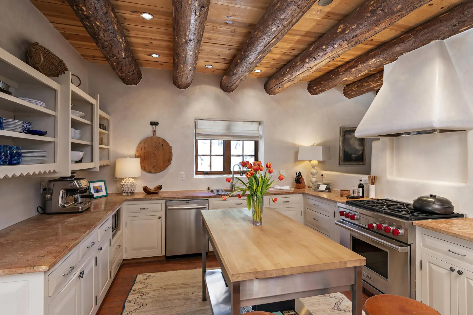 This Classic Pueblo-Style Home in Santa Fe, New Mexico Could Be Yours ...
