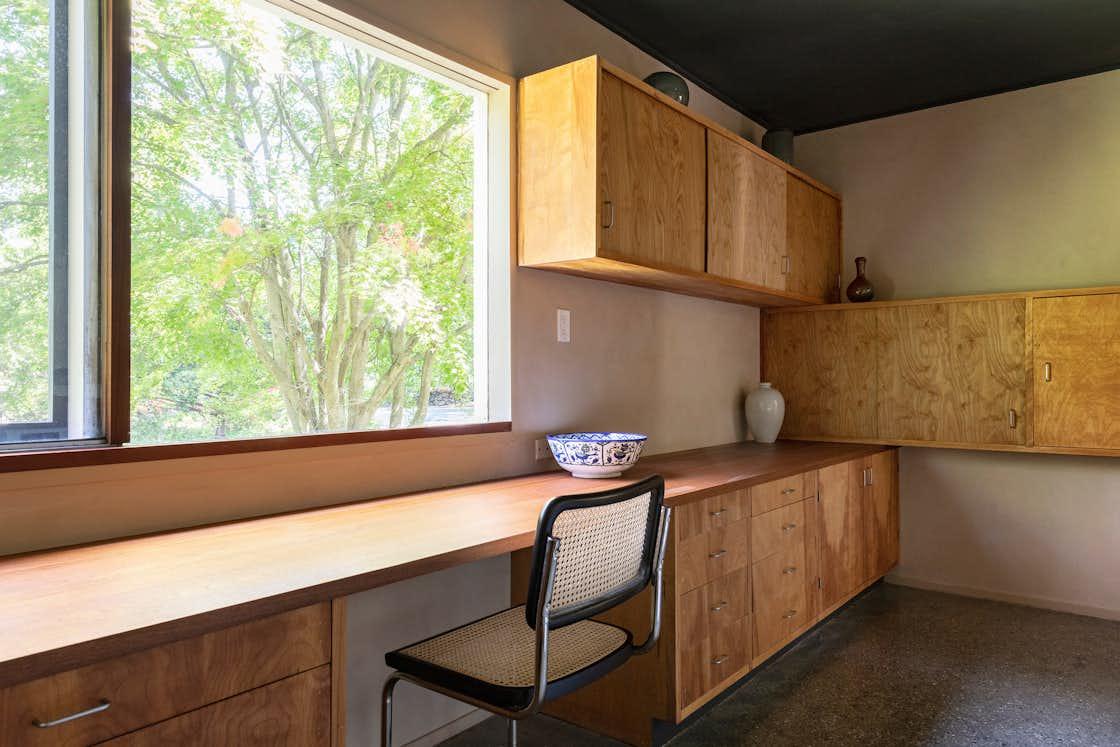 Photo 10 of 18 in Marcel Breuer’s Grieco House Lists for $1.5M in ...