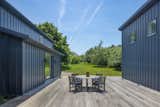 A Long Island Home by Dean & DeLuca Cofounder Jack Ceglic Asks $4.6M - Photo 6 of 23 - 