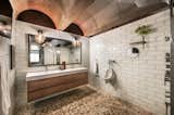 Bathroom of Olympus Flat by Vince Scarano