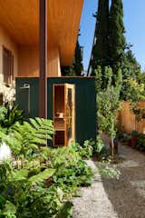  Photo 11 of 12 in Shower / Spa from A Los Angeles Musician’s Shed-Roofed Home Gets a Pitch-Perfect Renovation