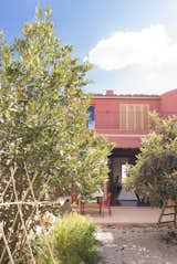 Marés Stone Meets Playful Color at This Apartment Renovation in Spain - Photo 16 of 16 - 