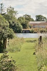 A Rare Island Retreat Just Outside London Lists for £1.7M - Photo 8 of 10 - 