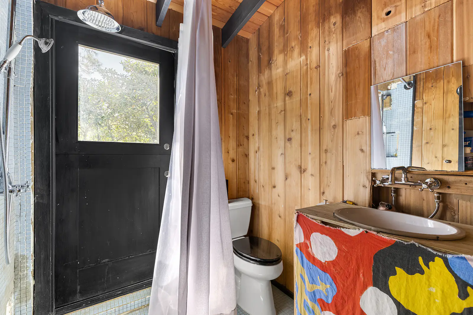 A Midcentury Cottage Surfaces on New York’s Fire Island for 975K Dwell