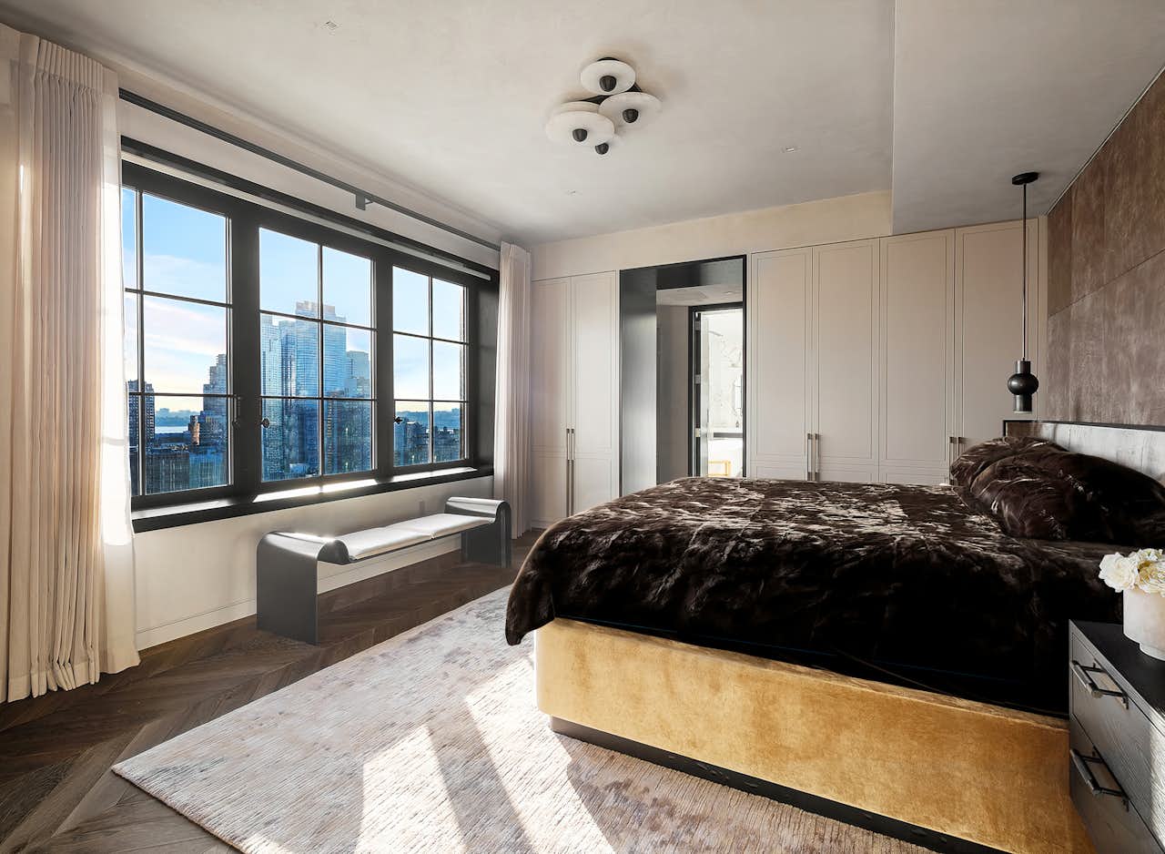 Photo 8 Of 9 In Take A Peek Inside Trevor Noah S Posh Manhattan Penthouse Dwell