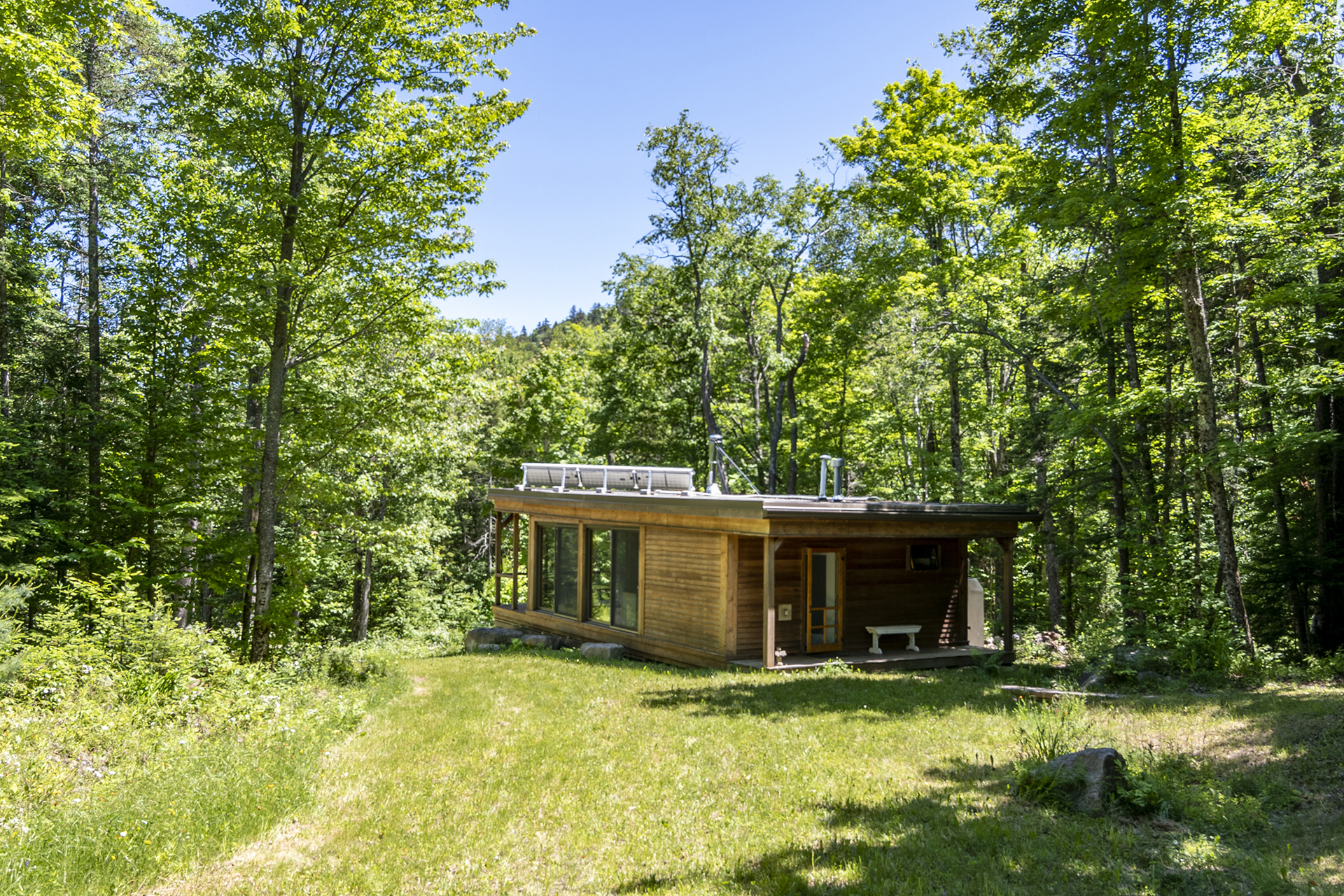 Photo 1 Of 8 In This Cozy Adirondack Cabin Has Everything You Need And   Original 