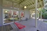 In Sacramento, a Midcentury Home With a Secret Garden Seeks $999K - Photo 10 of 10 - 