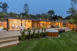 A Revived A. Quincy Jones Masterpiece Is Still Up for Grabs in L.A. - Photo 8 of 9 - 