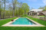 The Producer of “Dirty Dancing” Is Selling His Midcentury-Inspired Home - Photo 10 of 10 - 