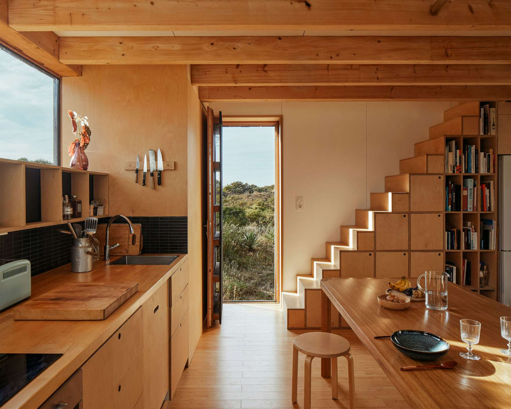 photo-5-of-14-in-slices-in-this-compact-cabin-in-northern-france-frame