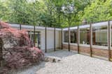In New Jersey, a Marvelous Midcentury Home by Otto Kolb Asks $1.2M - Photo 8 of 9 - 