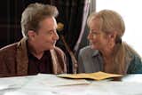 In the fifth episode, Martin Short’s Oliver goes to Loretta’s apartment for the pair’s first date.