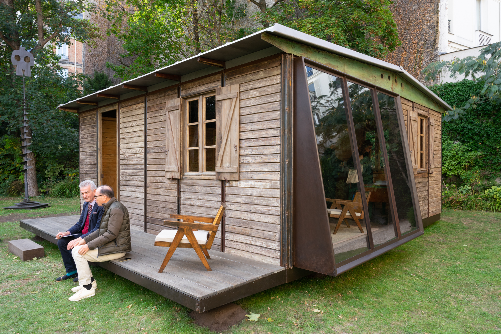 A Rare Jean Prouvé Prefab Is Asking €1.5M at Design Miami / Paris