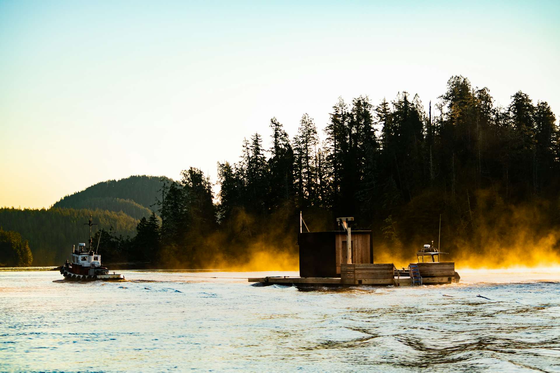 Prefab Builder Aux Box Makes Preciously Small Backyard Homes and ...