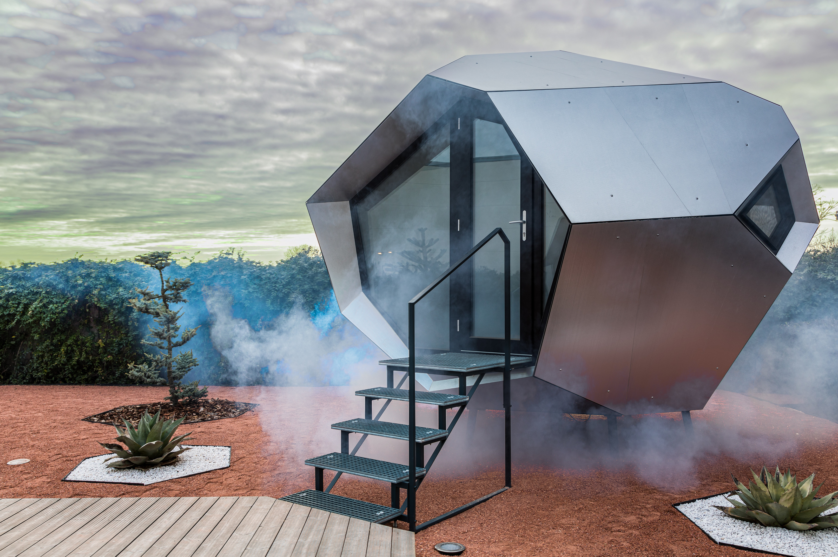 These Meteorite-Shaped Office Pods Look Ready for the Space Age